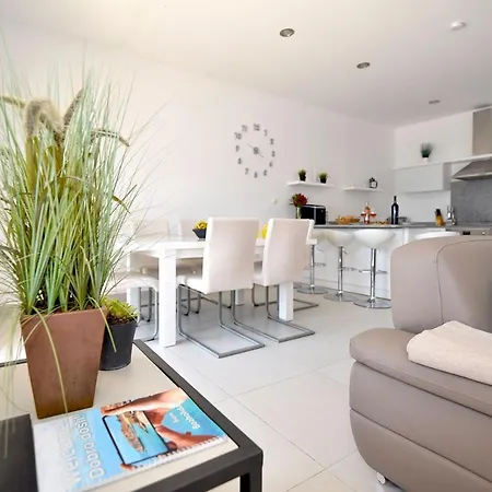 Luxury Stone With Private Pool And Jacuzzi Near Dubrovnik Ivanica