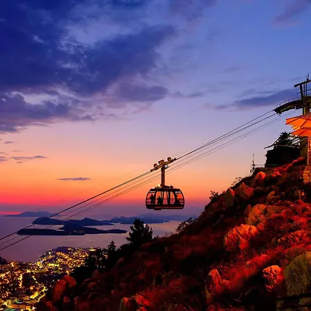 Luxury Stone With Private Pool And Jacuzzi Near Dubrovnik Vila