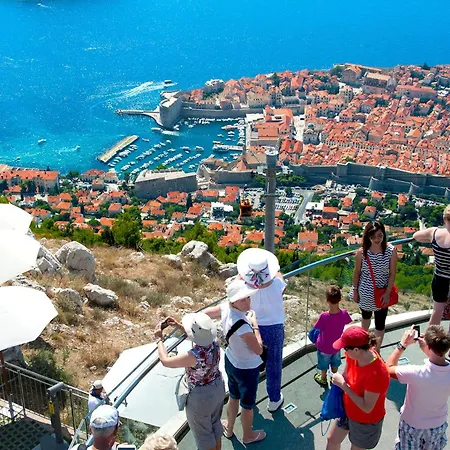 فيلة Luxury Stone With Private Pool And Jacuzzi Near Dubrovnik