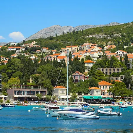 فيلة Luxury Stone With Private Pool And Jacuzzi Near Dubrovnik *
